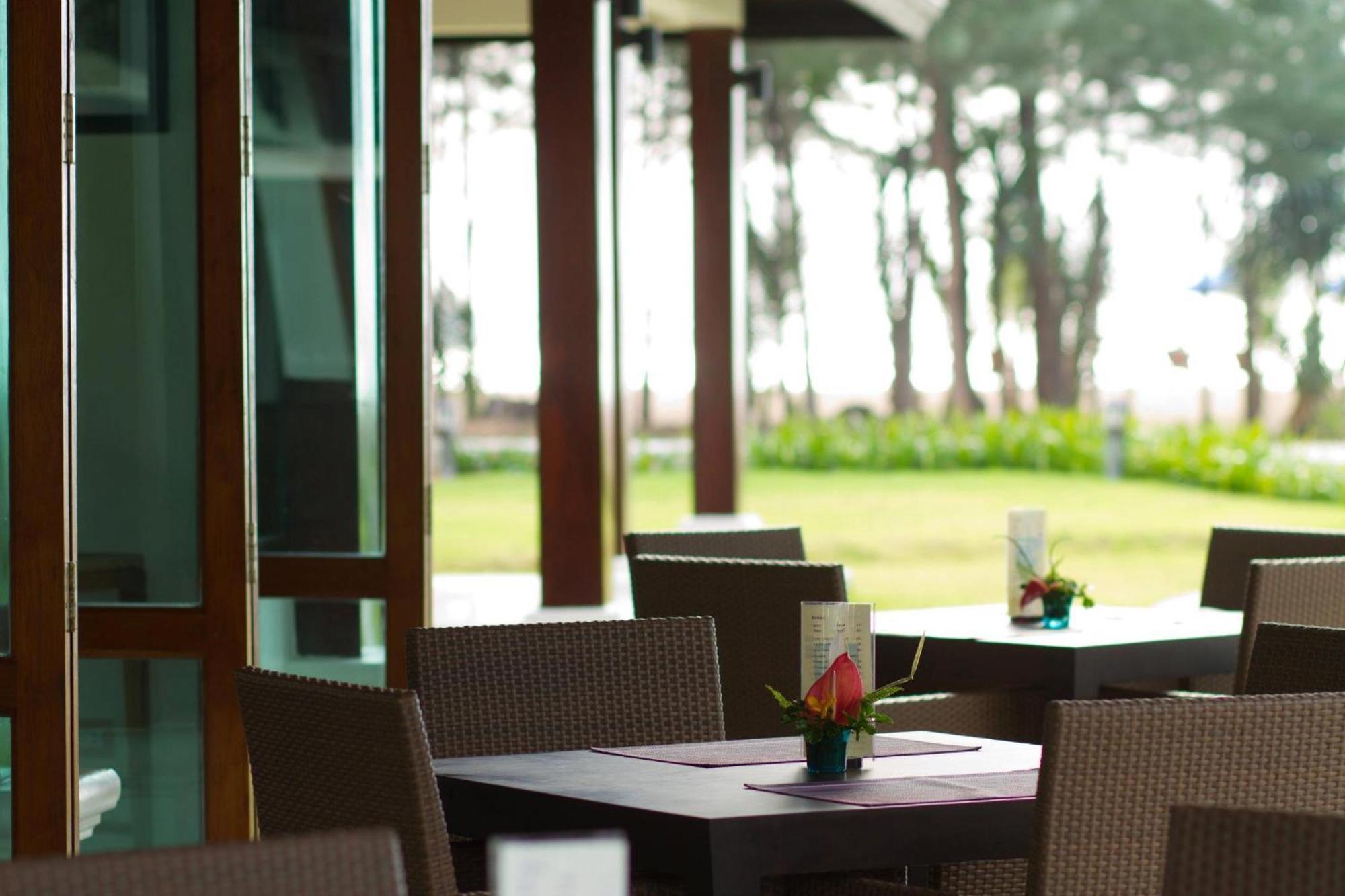 Khaolak Blue Lagoon Resort - Sha Extra Plus Khao Lak Exterior photo